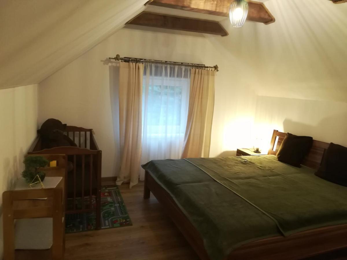 ליפטובסקי טרנוביץ' Apartman Pod Lipami מראה חיצוני תמונה